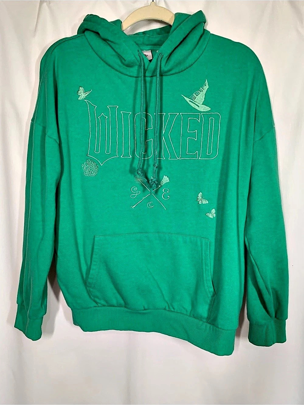Wicked Graphic Pullover Hoodie in Green Size Medium
